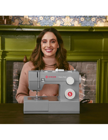 Máquina de Coser SINGER Heavy Duty 4452 con 110 Puntadas