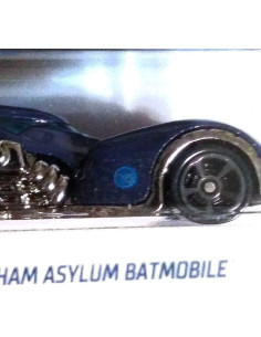 Hot Wheels Caza del Tesoro Batmóvil Arkham Asylum 1:64 2