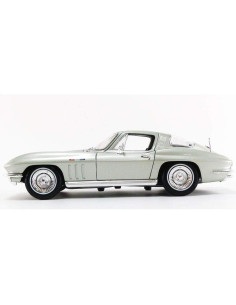 Maisto Chevrolet Corvette Stingray 1965 Escala 1:18 Plata 2