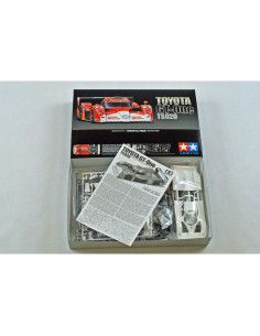 Kit de Modelo Tamiya 1:24 Toyota GT-One TS-020 LeMans 99 2