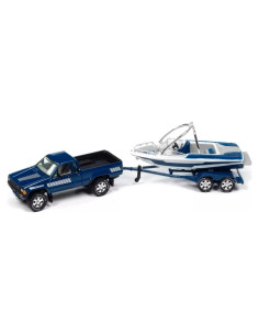 Set 1:64 Johnny Lightning Toyota SR5 1985 con Bote Azul