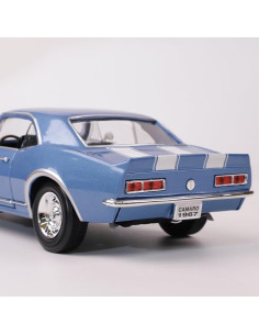 Chevrolet Camaro Z28 1967 a Escala 1:18 Diecast Azul 2