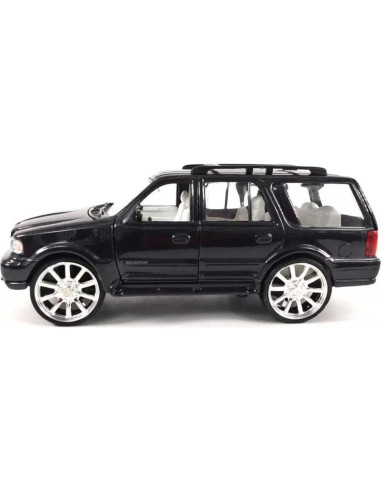 Coche Diecast 1/24 Motormax Navigator 1998 Negro Metálico