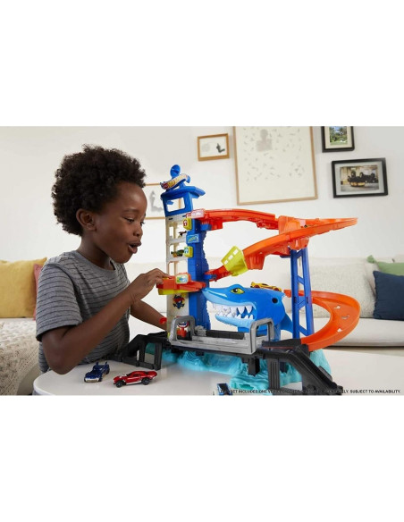 Juego de Escape Tiburón Atacante Hot Wheels HDP06