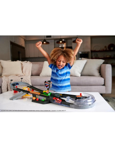 Juego de Pista Piston Cup Mattel Disney Pixar Cars con Lightning McQueen 2