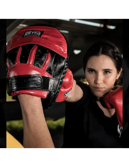 Guantes de Boxeo CLETO REYES Curvados para Entrenamiento Rojo