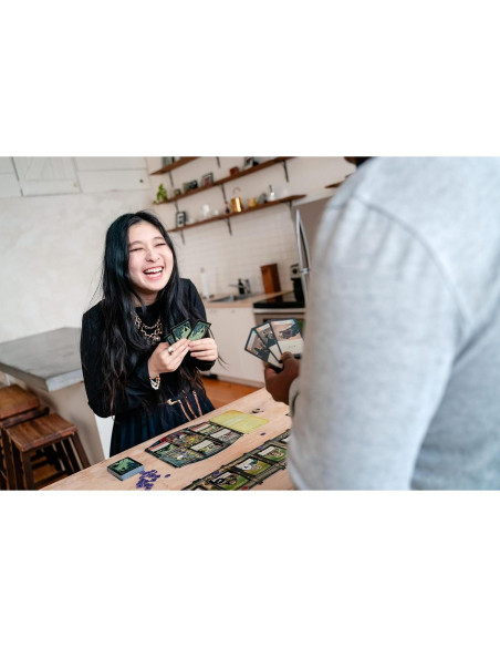 Pagan: El destino de Roanoke - Juego de cartas asimétrico 2 jugadores