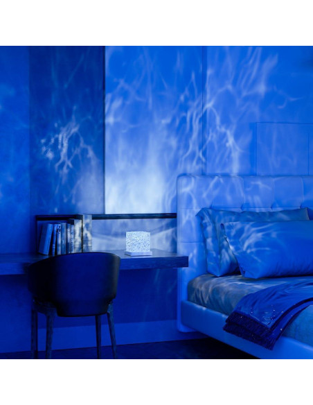 Luz Nocturna Proyector KVKVMO 16 Colores Control Remoto 11cm