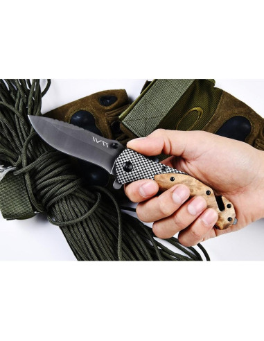 Cuchillo Plegable BGT de Caza con Cortador y Destornillador