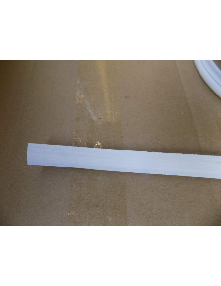 Moldura Flexible de PVC 1.6cm x 292cm para Muebles y Fotos