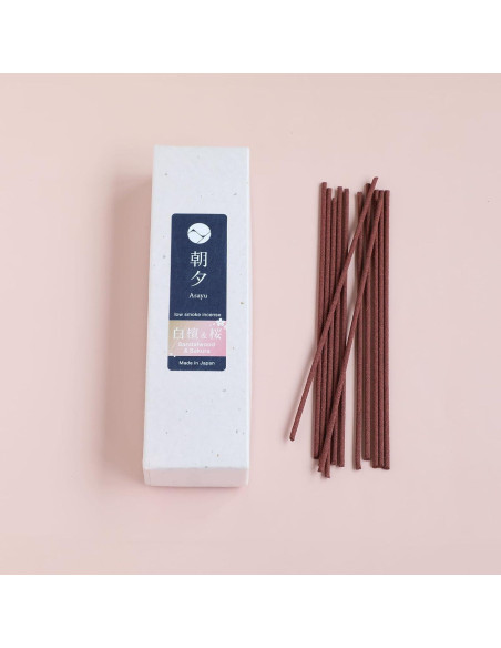 Incienso Bajo Humo Asayu Japón Sakura y Sándalo 20g