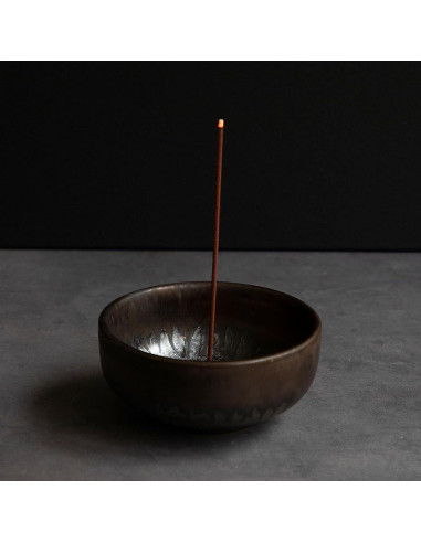 Incienso Bajo Humo Asayu Japón Sakura y Sándalo 20g