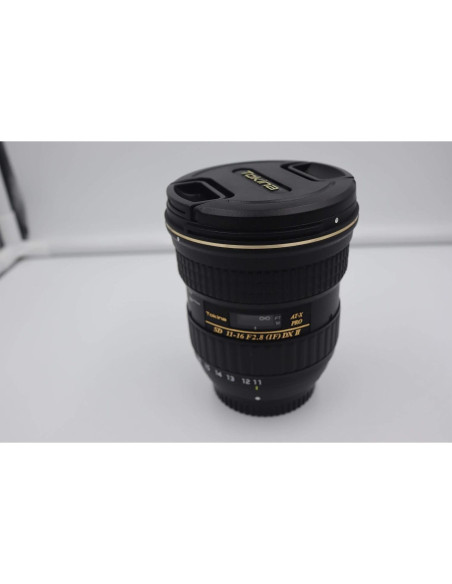 Lente Zoom Tokina 11-16mm f/2.8 para Nikon APS-C