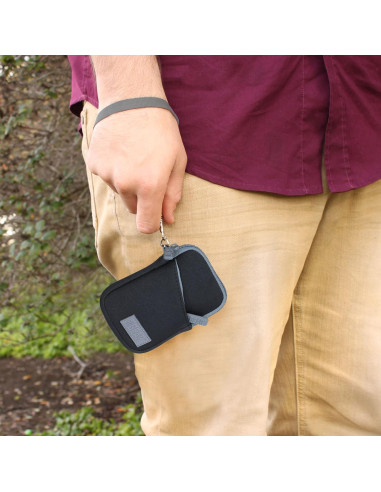 Funda de Cámara Digital USA Gear Compacta Negra y Gris 11.43 cm