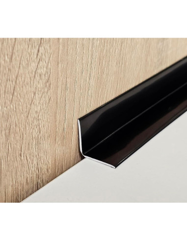 Moldura Autoadhesiva Flexible LaRolls 3m Negro Mate