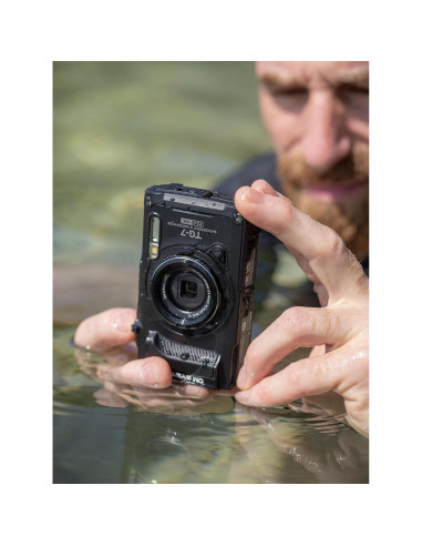 Cámara Submarina OM SYSTEM Tough TG-7 Negra 12MP 4K Impermeable