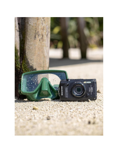 Cámara Submarina OM SYSTEM Tough TG-7 Negra 12MP 4K Impermeable