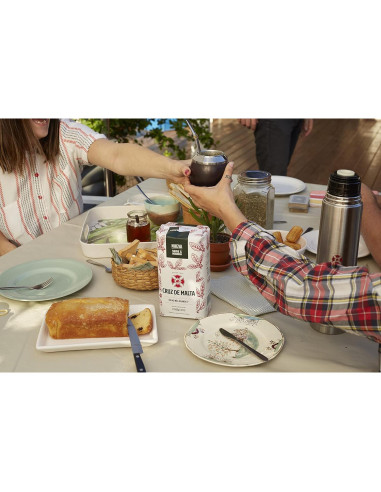 Yerba Mate Cruz de Malta 3 Paquetes 0.99 kg Suave y Duradera