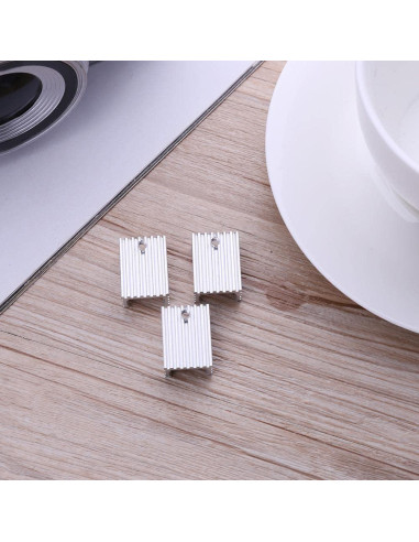 30 Piezas Disipadores de Aluminio TO-220 Jienk con Aislantes