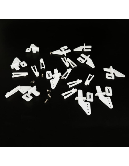 20 Ganchos de Control Plástico URIMPAVIDO para Modelos RC