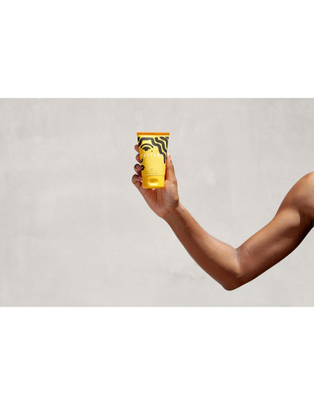 Kit de Mini Estilizadores PATTERN Beauty para Cabello Rizado - Incluye Gel, Crema y Mist Hidratante Kit de Mini Estilizadores PATTERN Beauty para Cabello Rizado - Incluye Gel, Crema y Mist Hidratante