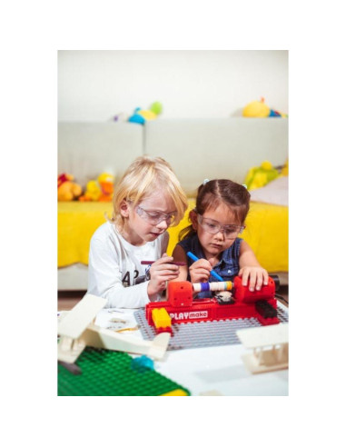 Taller de Madera Seguro PLAYmake 4 en 1 para Niños