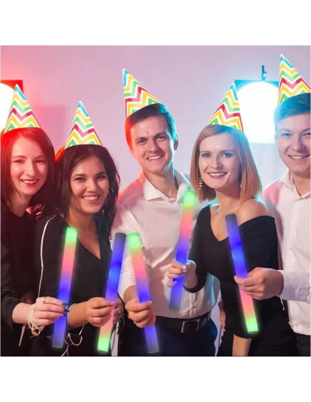 Palos de Espuma Iluminados Super Z Outlet LED 3 Modos 12 Unidades