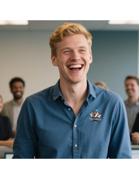 Pin de esmalte ganso tonto certificado SQEYYGI 3x3cm