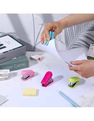 12 Grapadoras Mini HOFURME con 12 Cajas de Grapas - Colores Variados