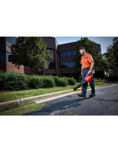 Soplador Portátil Milwaukee M18 FUEL 18V 1274 LPM 2