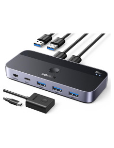 Interruptor USB 3.0 UGREEN 2 PCs 4 Puertos C y A Negro