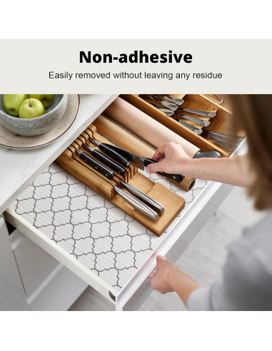 Forro Antideslizante Bounmer Cuatrohojas Blancas 30.48x304.8cm