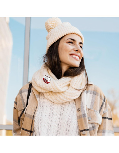 2 Pines de Esmalte Rojo Mabor Diseño Caricatura 3.6 cm