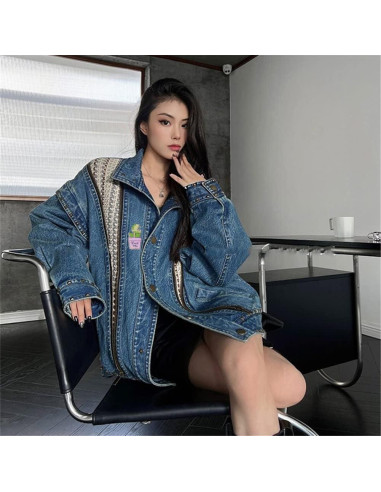 Pin de Esmalte Venus Flytrap QUREZA - Insignia Divertida