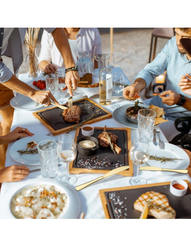 Juego de 12 cuchillos de cena dorados ReaNea de acero inoxidable