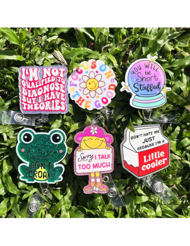 24 Porta Insignias Divertidos Hotlea para Enfermeras y Médicos