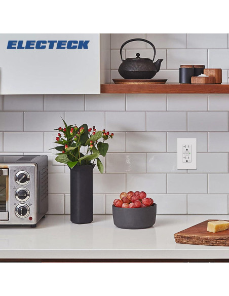 Salida GFCI 20A ELECTECK a Prueba de Climas con LED