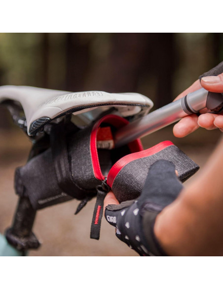 Bomba Mini Airstik SL Blackburn - Aluminio, 59g, Presta