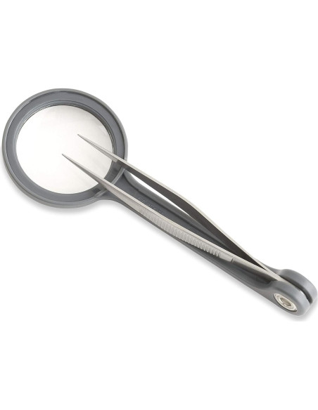 Lupa Compacta 4.5x Carson MG-55 con Pinzas de Precisión