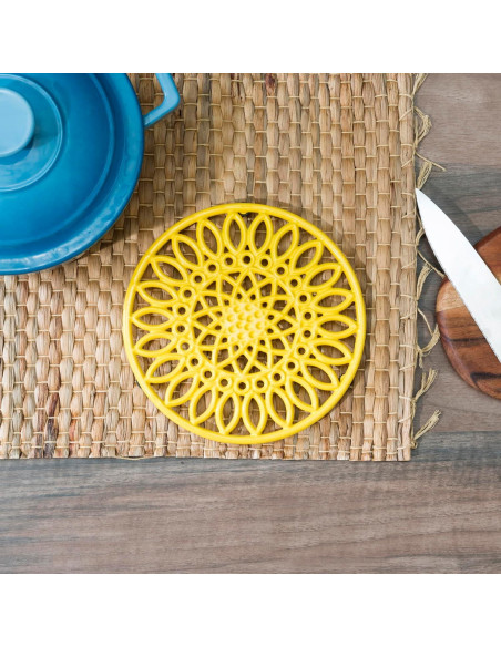 Trivet de Hierro Fundido Home Basics Girasol Amarillo 20 cm
