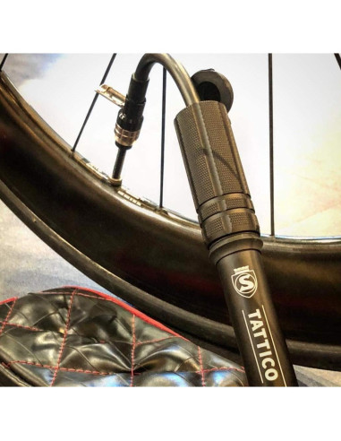 Bomba Portátil para Bicicletas SILCA Tattico - 100 PSI