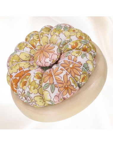 Almohadilla de Agujas de Costura HARFINGTON Base de Madera 14x10cm