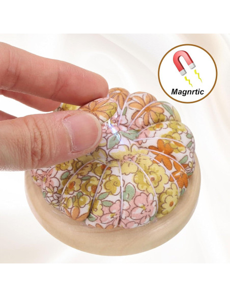 Almohadilla de Agujas de Costura HARFINGTON Base de Madera 14x10cm