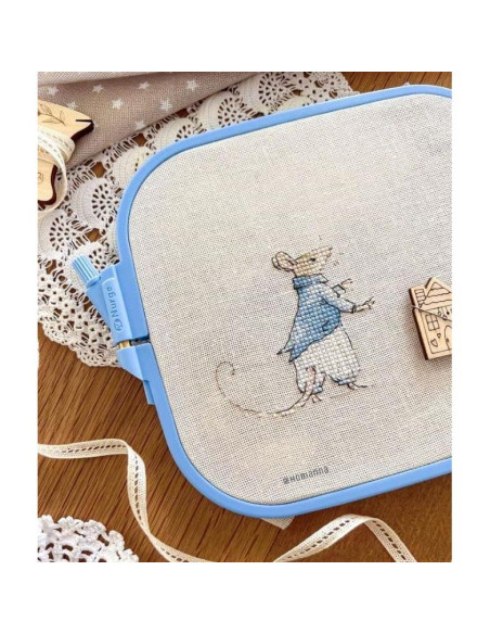 Aro de Bordado Cuadrado Grande Nurge Azul 25x28cm