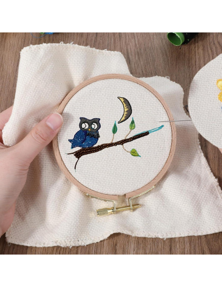 2 Aros de Bordado de Madera de Haya 10.8cm con Cierre Dorado