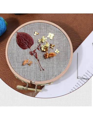 2 Aros de Bordado de Madera de Haya 10.8cm con Cierre Dorado