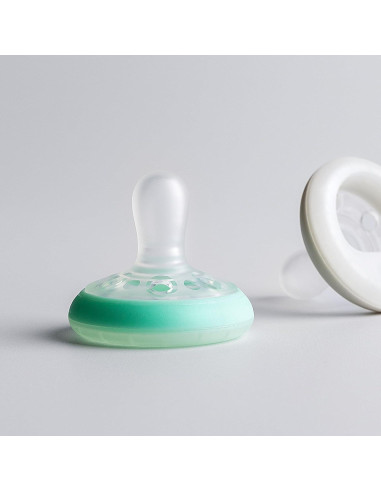 Chupete Nocturno Tommee Tippee 0-6 Meses Paquete de 4 Brilla en la Oscuridad