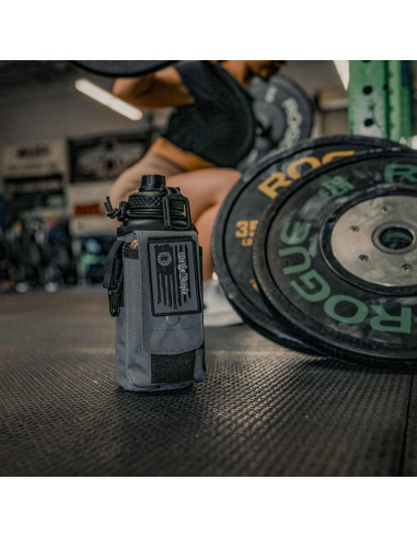 Botella de Agua Aislada Iron Infidel 0.95L Tapa Popote