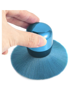 Cepillo Removedor de Polvo para Uñas Vaincre Azul - Suave y Eficaz 2