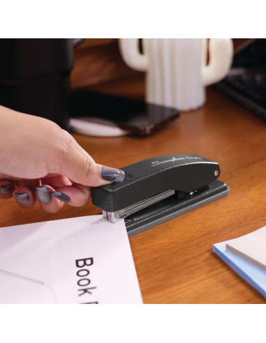 Grapadora Compacta Swingline Cub Metal Negro 20 Hojas